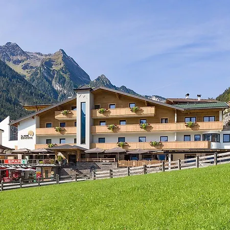 Panorama ホテル 3*